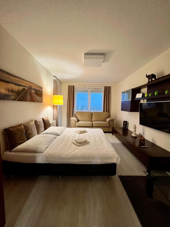 Chance Apartman Buekfuerdo מראה חיצוני תמונה