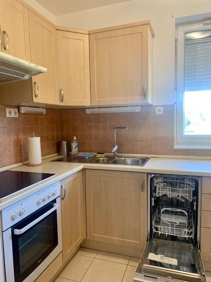 Chance Apartman Buekfuerdo מראה חיצוני תמונה