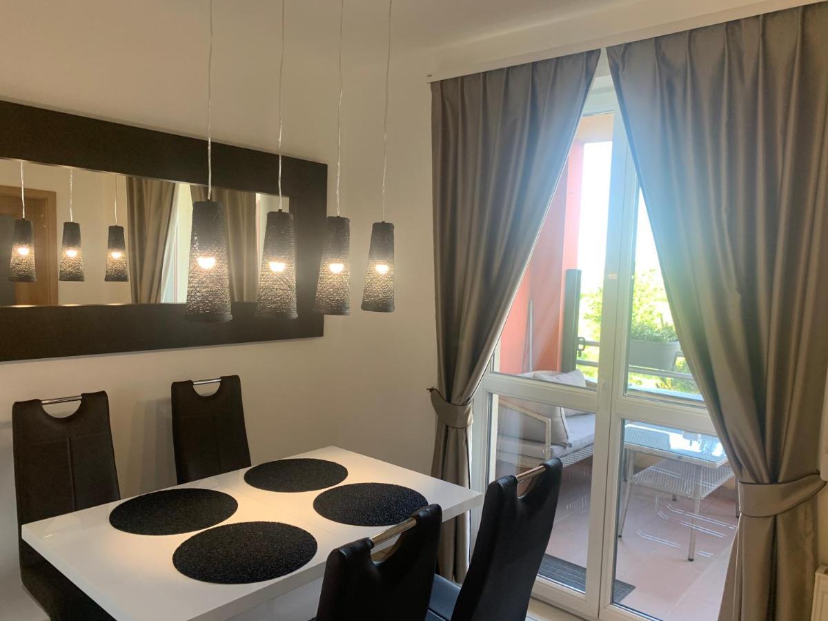 Chance Apartman Buekfuerdo מראה חיצוני תמונה